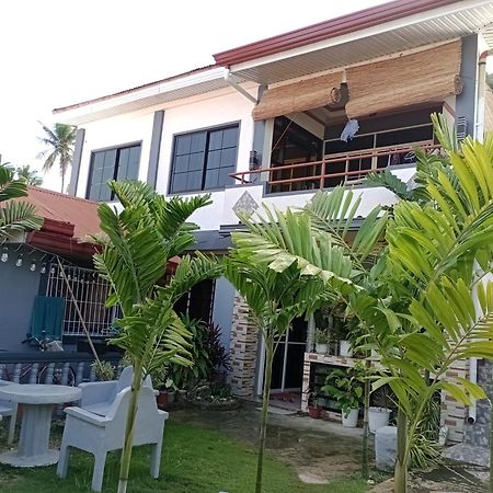 Zia Homestay Burgos  외부 사진