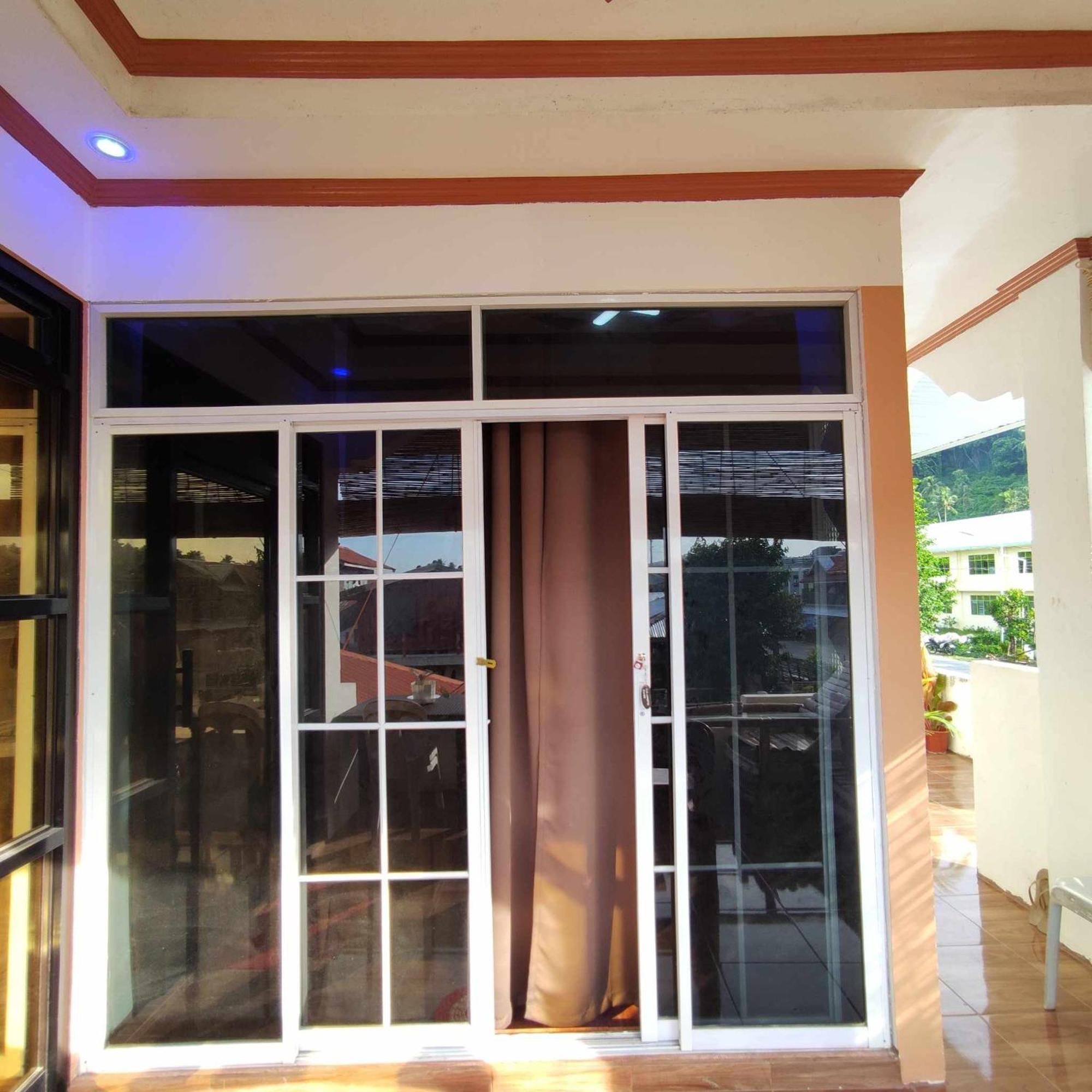 Zia Homestay Burgos  외부 사진