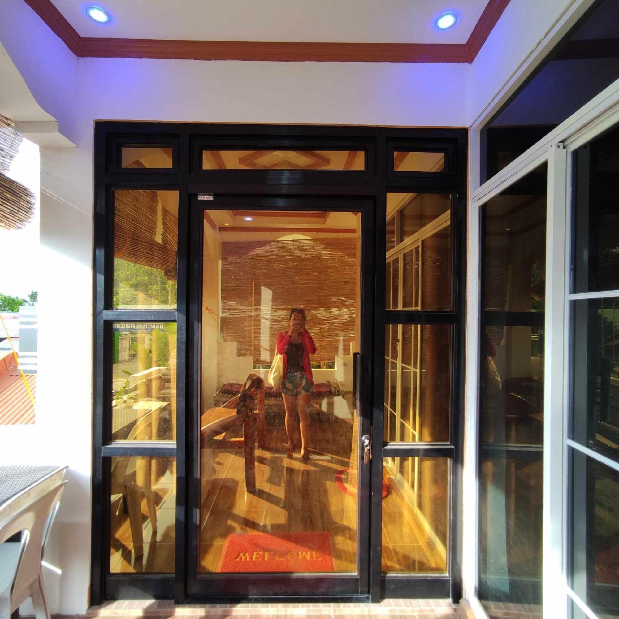 Zia Homestay Burgos  외부 사진
