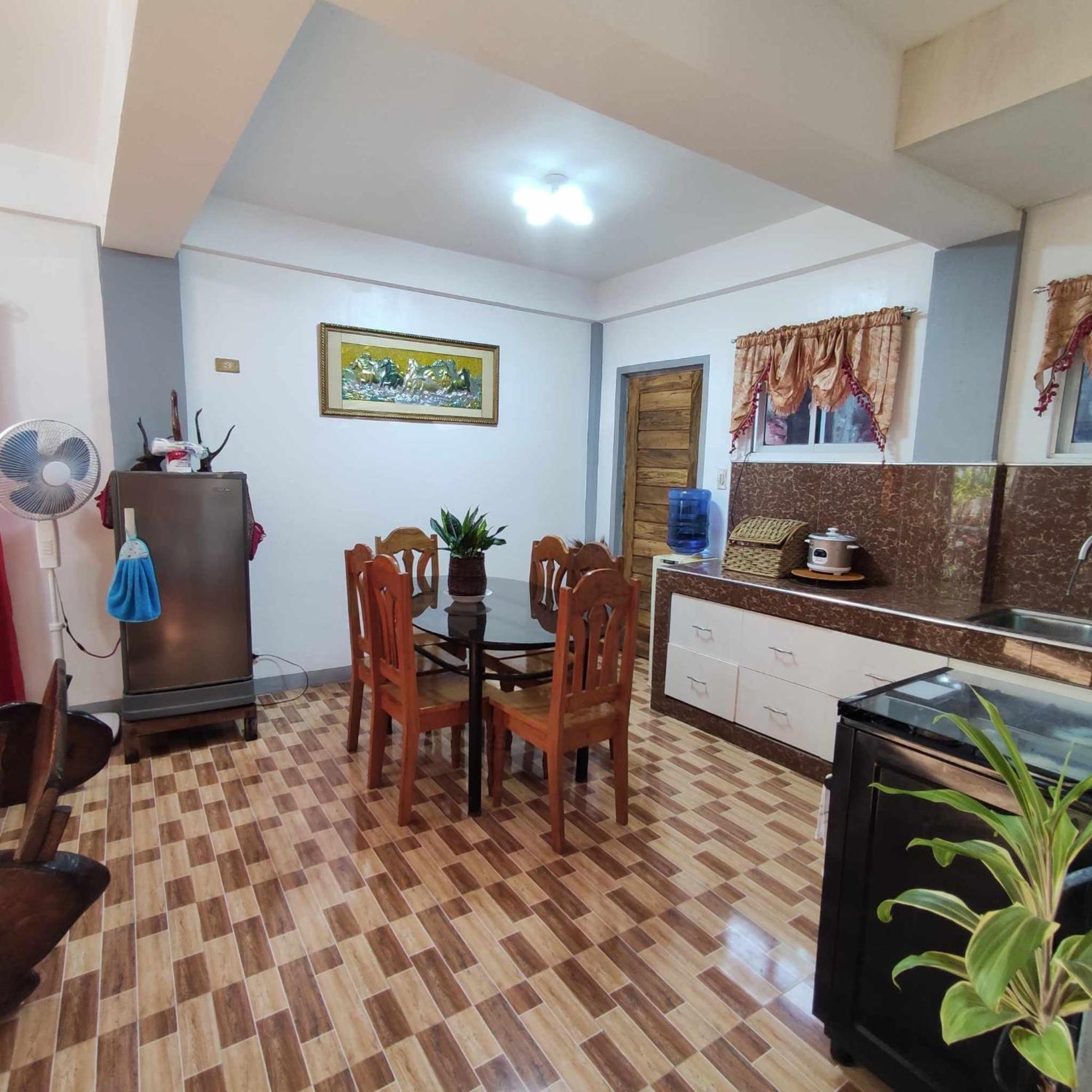 Zia Homestay Burgos  외부 사진