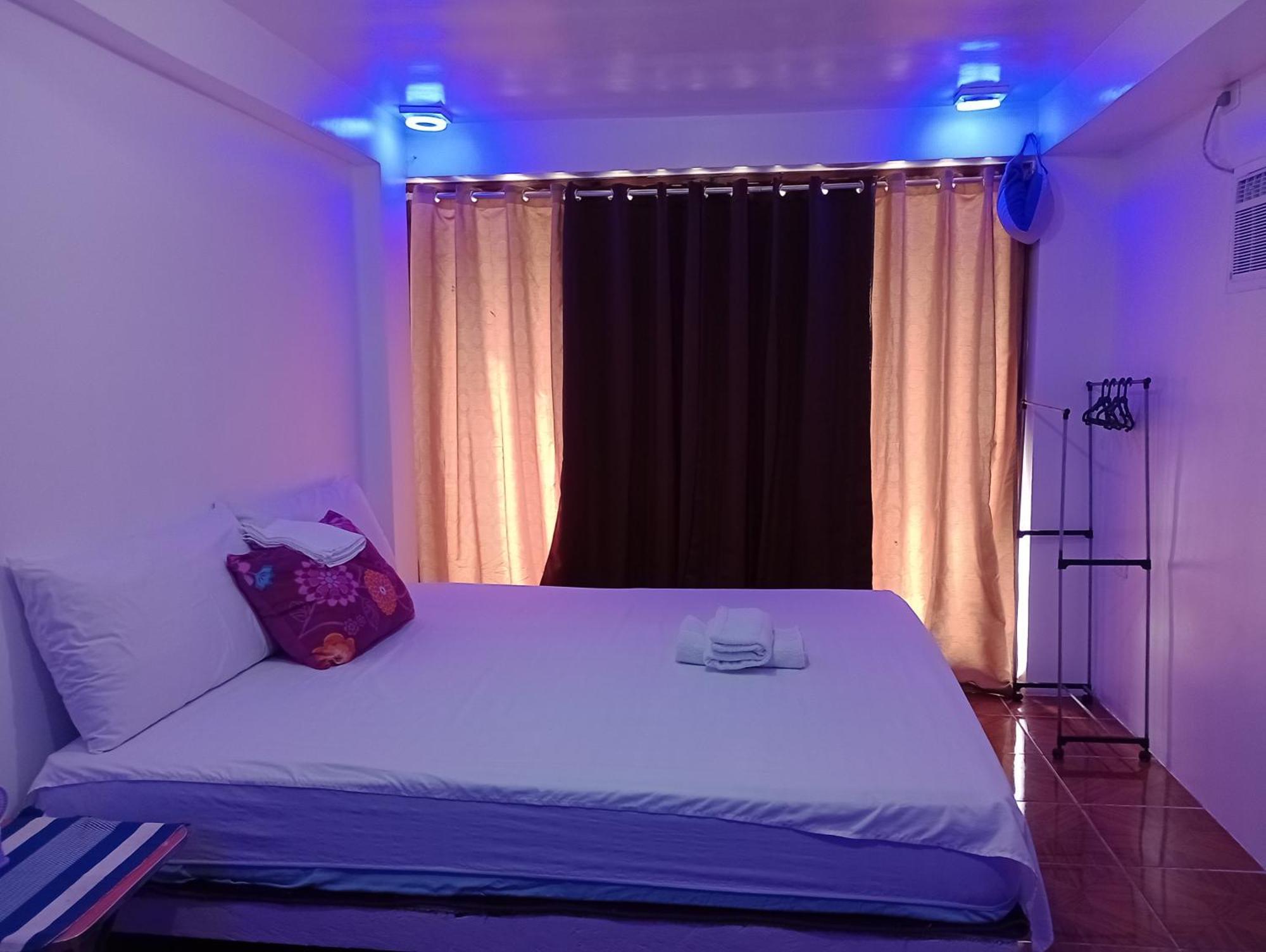 Zia Homestay Burgos  외부 사진